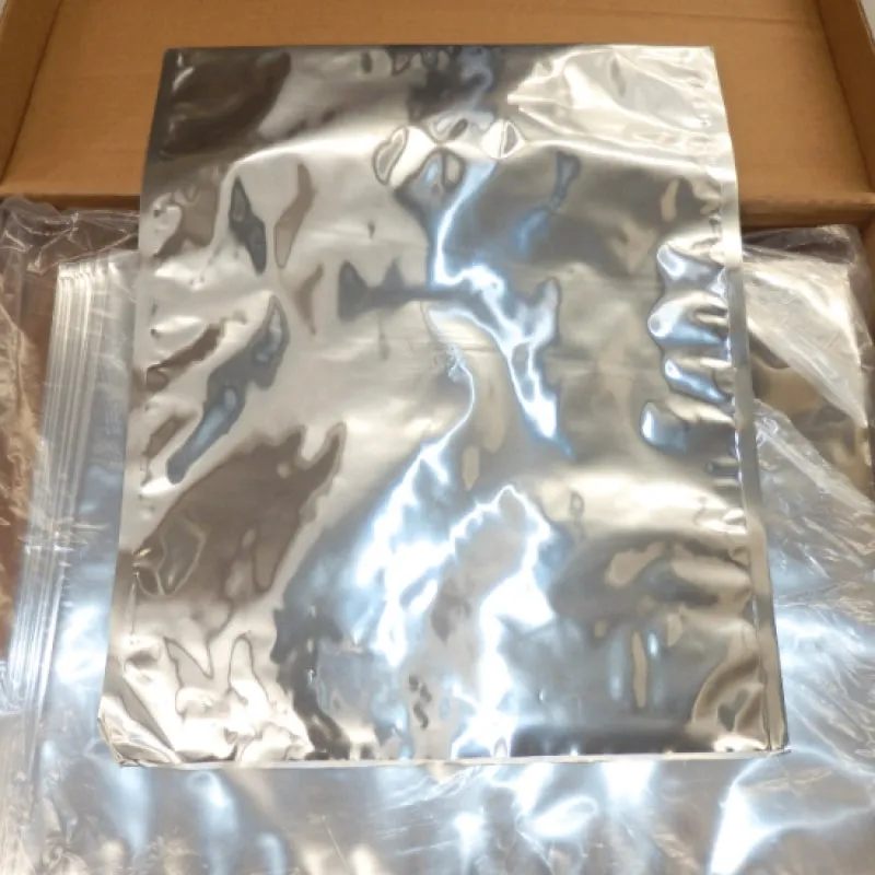 100 Pack of SCS 16" x 21" Dri-Shield 3000 Moisture Barrier Bags D301621