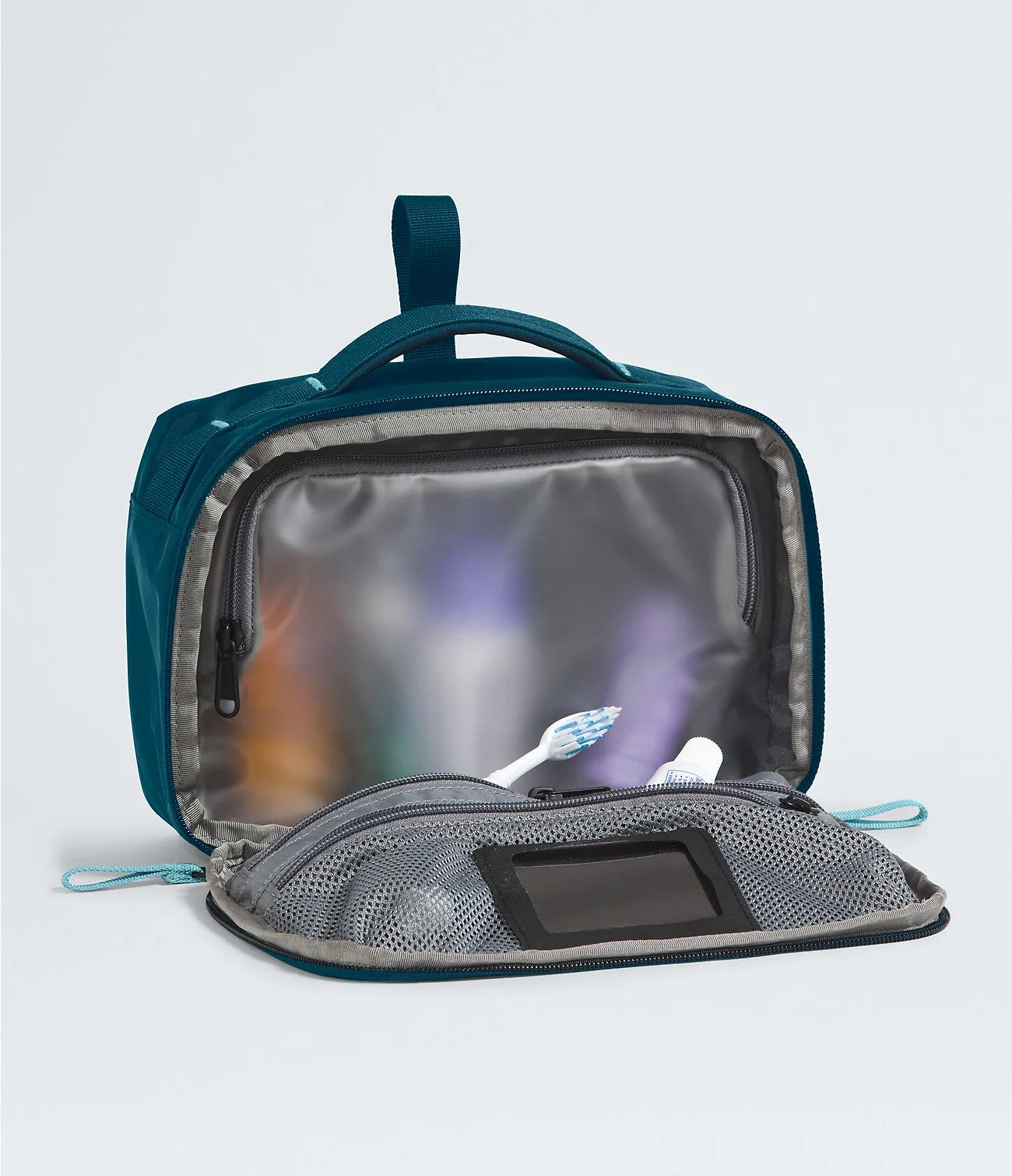 Base Camp Voyager Travel Kit