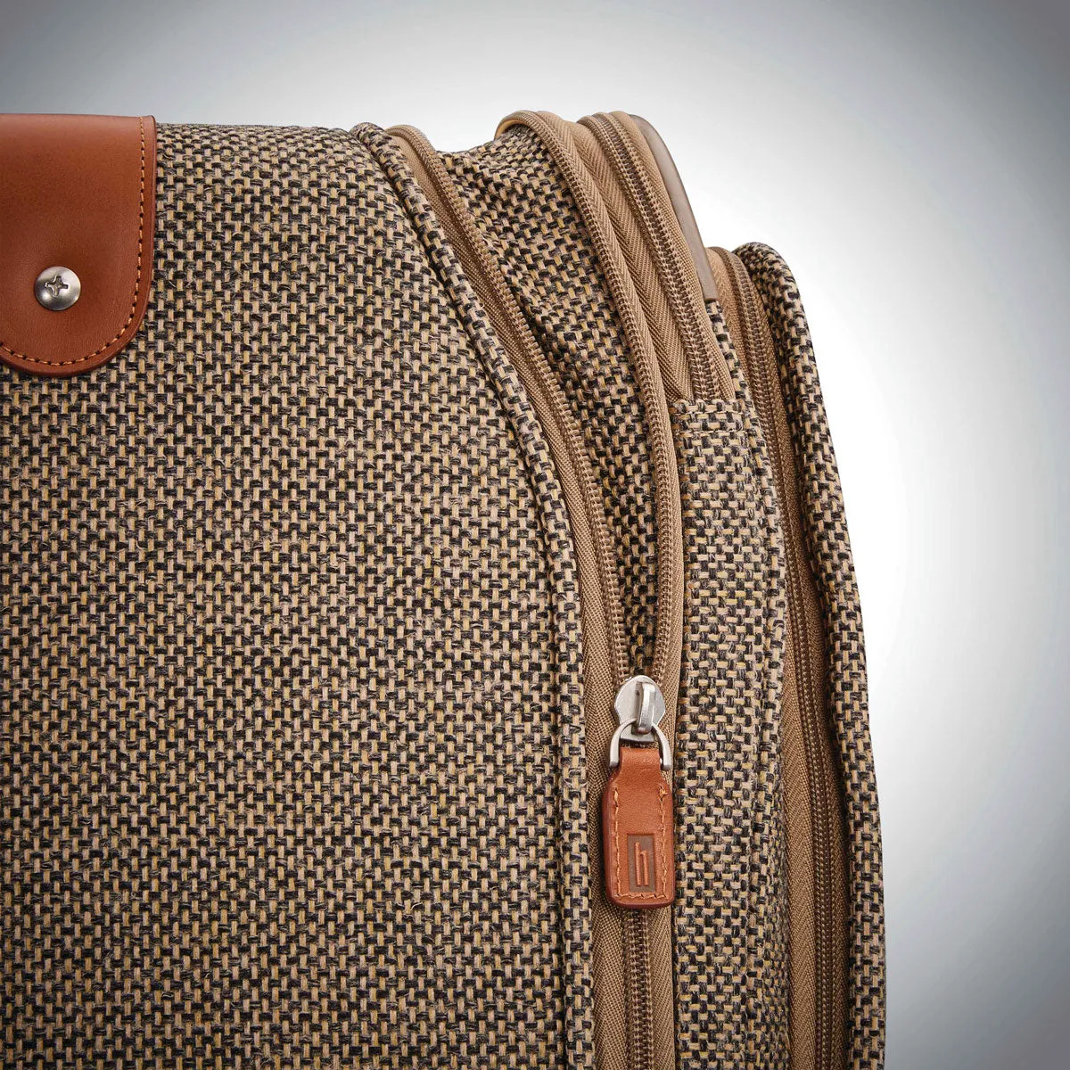 Hartmann Tweed Legend Global Carry On Expandable Spinner