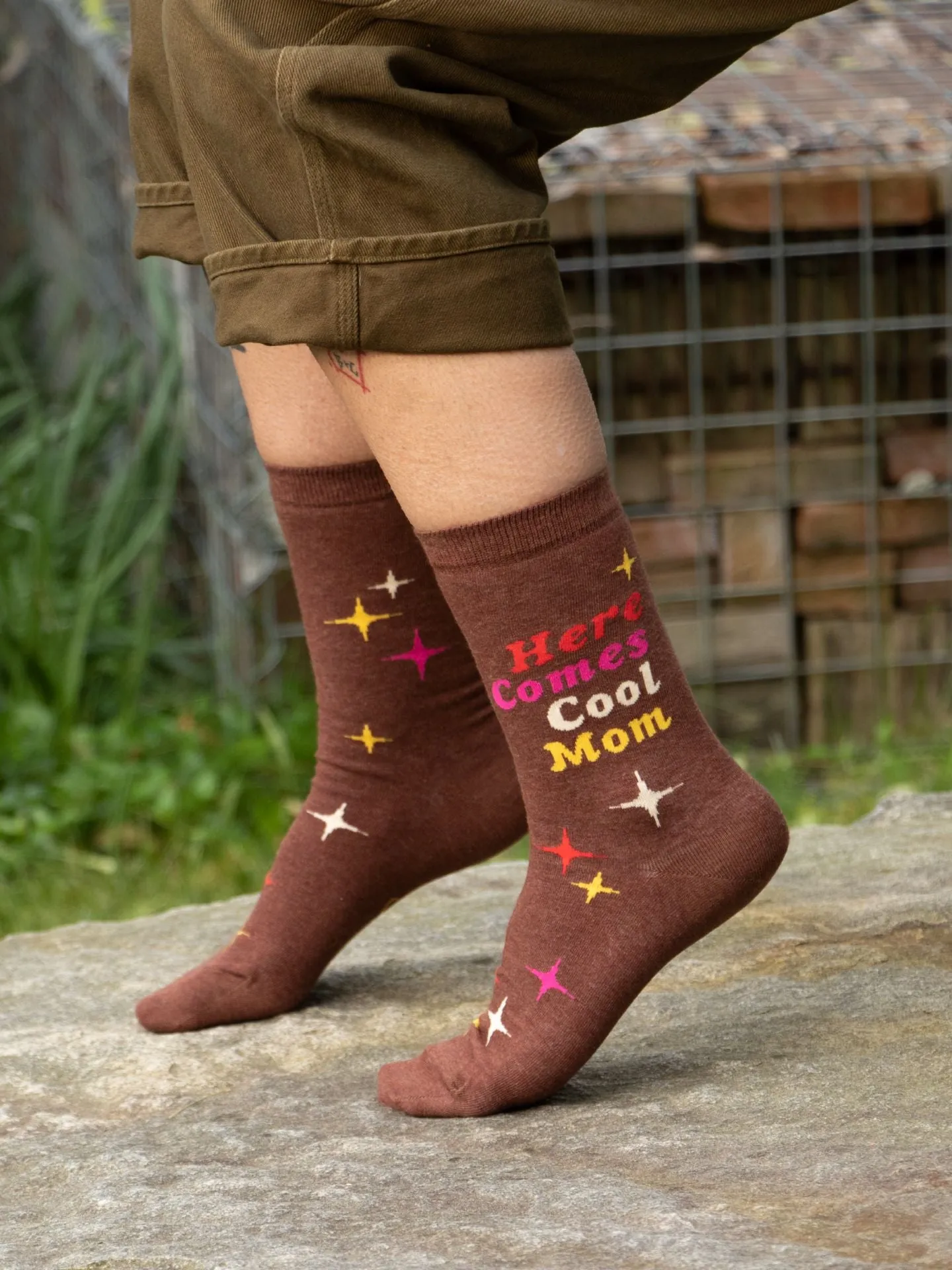 Here Comes Cool Mom W-Crew Socks