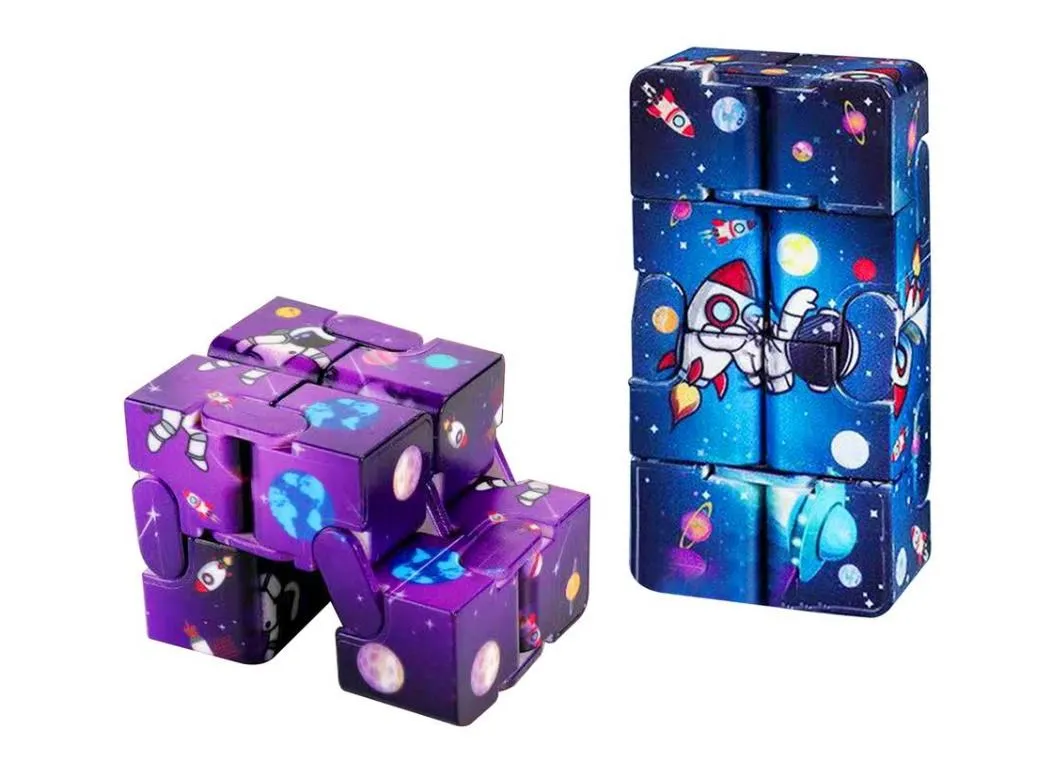 Infinity Cube Space