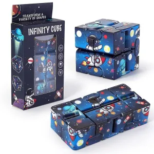 Infinity Cube Space