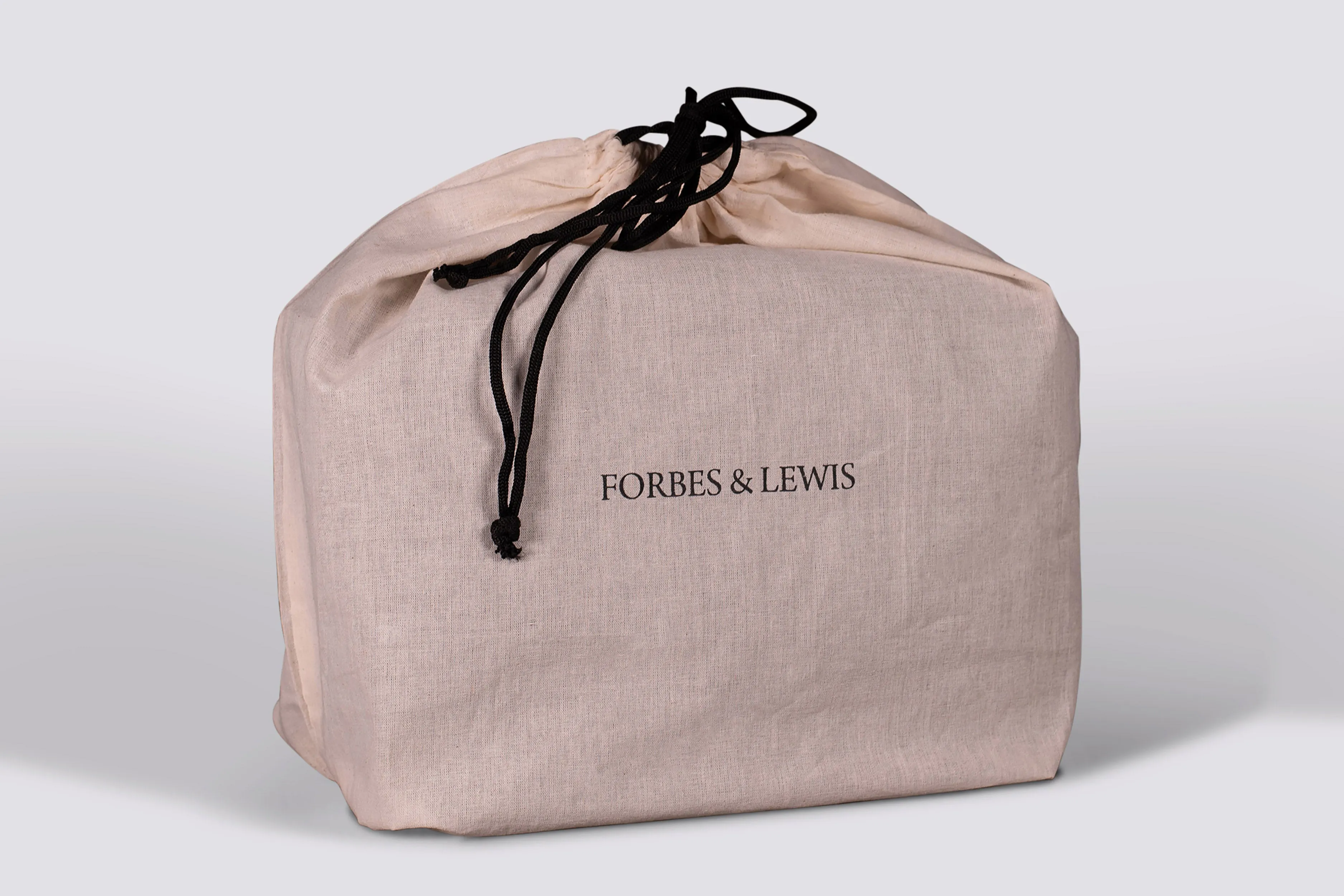 Somerset Wash Bag | Black Leather